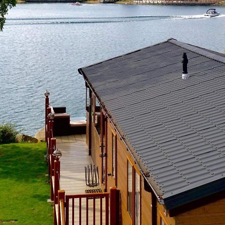 Fable Lodge Tattershall Lakes - Luxury Lakeside Lodge With Hot Tub Kültér fotó