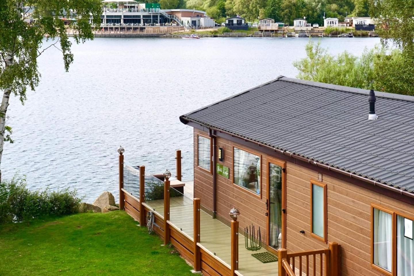 Fable Lodge Tattershall Lakes - Luxury Lakeside Lodge With Hot Tub Kültér fotó